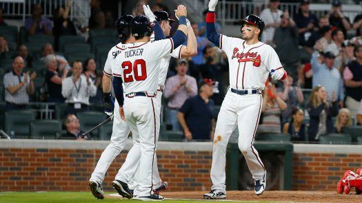 Bravos vencen a Filis y Johan Camargo se va de 1 - 0