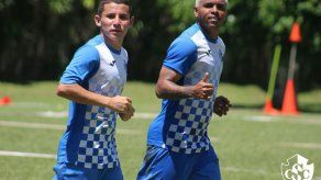 Barahona y Blackburn debutan con gol en sus equipos