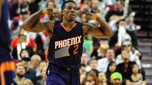 Bledsoe anota 33 puntos en triunfo de Suns sobre Blazers