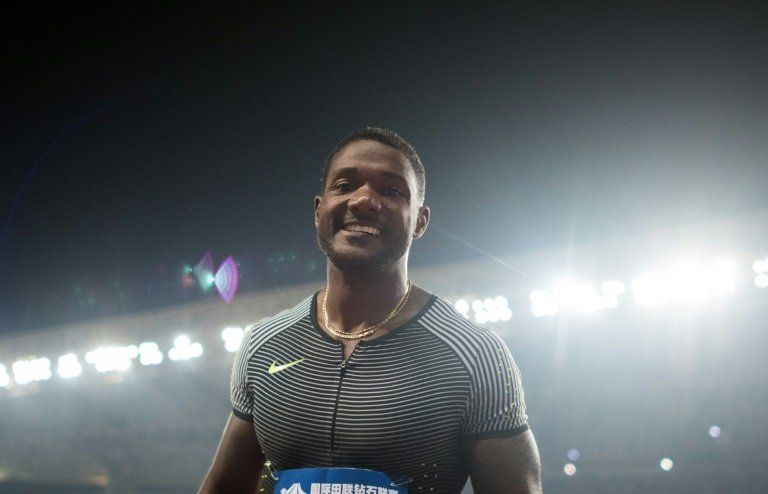 Justin Gatlin gana los 100 m de la Liga de Diamante en Eugene