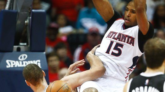 Horford jugará 2do partido de los Hawks a pesar de lesión