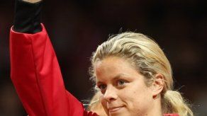 Clijsters se lesiona y es duda para Roland Garros