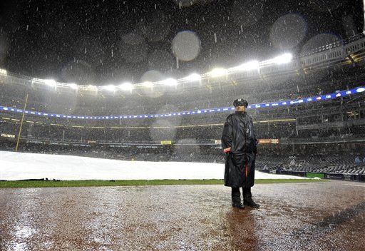 La lluvia provoca suspensión de primer juego Tigres-Yanquis
