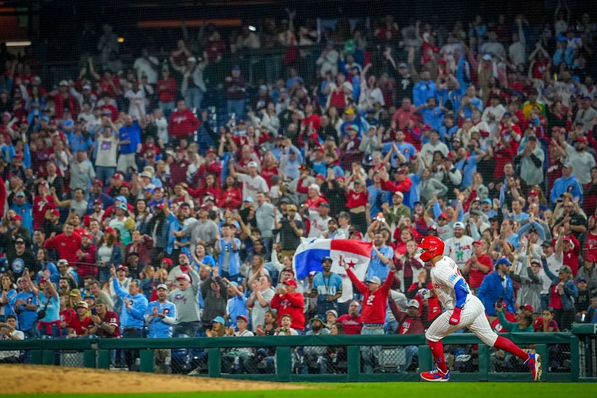MLB: Edmundo Sosa con batazo a la hora buena para Phillies