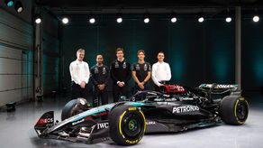 F1: Presentan el Mercedes W15 que usará Lewis Hamilton