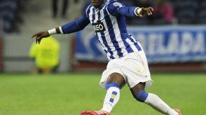 Eliaquim Mangala firma para Manchester City