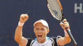 Davydenko derrota a Mathieu en final de Abierto Alemán