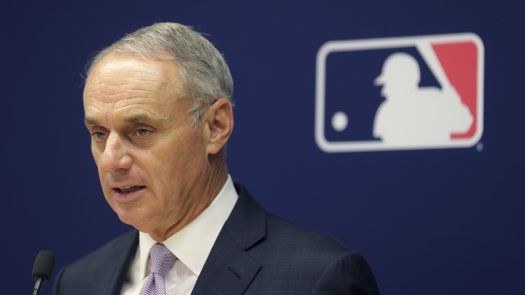 Manfred rechaza que pelotas de béisbol estén alteradas