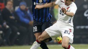 Italia: Thiago Motta y Coutinho le dan triunfo al Inter