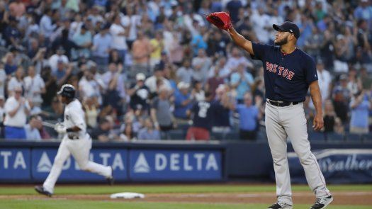 Sabathia aprovecha lluvia de jonrones de Yanquis ante Boston