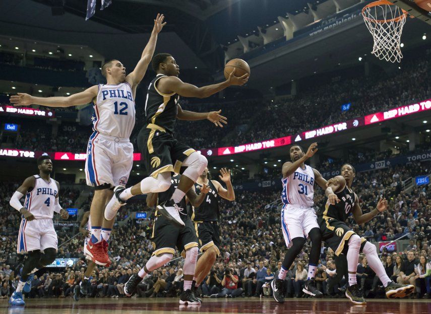 Scola anota 22; Raptors endilgan otra paliza a 76ers