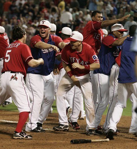 MLB: Rangers 7, Yanquis 6; Rivera echa a perder récord de NY