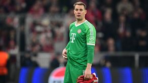 Bayer Múnich anuncia que Manuel Neuer tuvo una reacción muscular y requiere más descanso