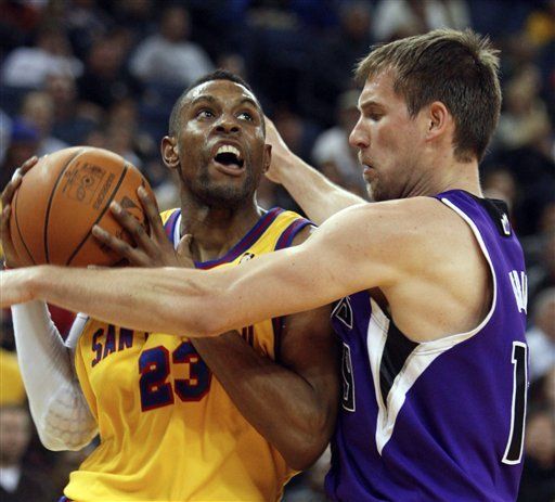 NBA: Warriors 130, Kings 98; con gran desempeño de Watson