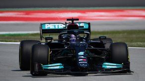 Hamilton domina los segundos libres del GP de España