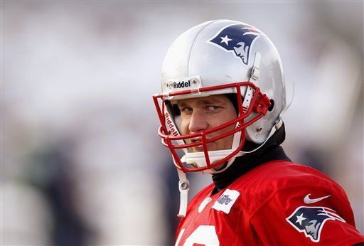 Brady busca mandar al retiro a Ray Lewis