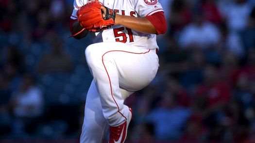 Jaime Barría empata a Mariano Rivera en su año de novato