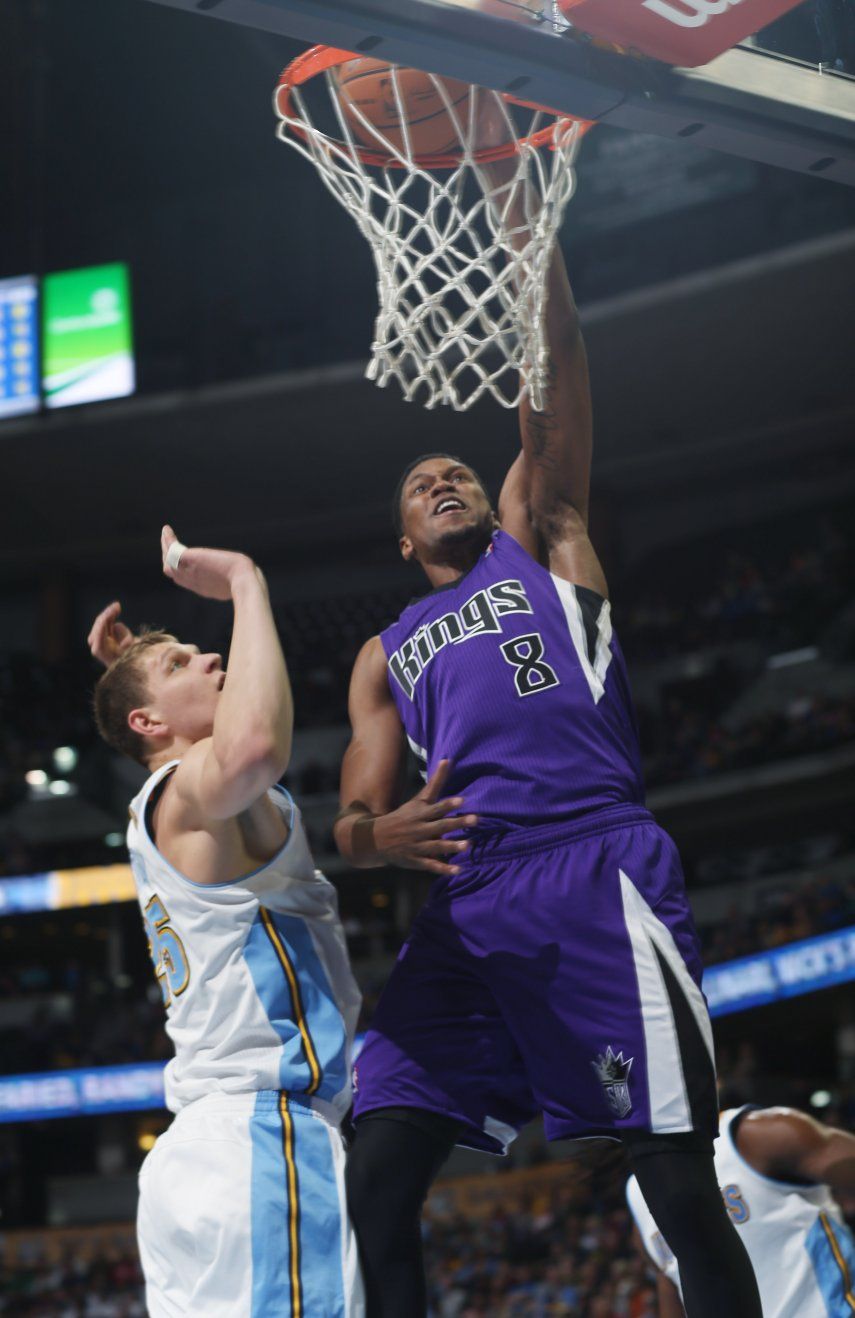 Thomas y Gay, clave en triunfo de Kings