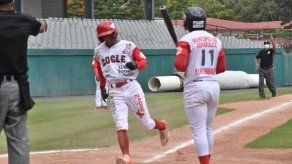 Béisbol Mayor 2022: Coclé sigue con ventaja