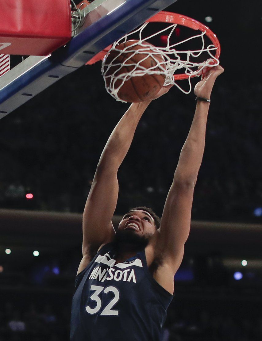 Wolves vencen a Knicks y aseguran foja positiva