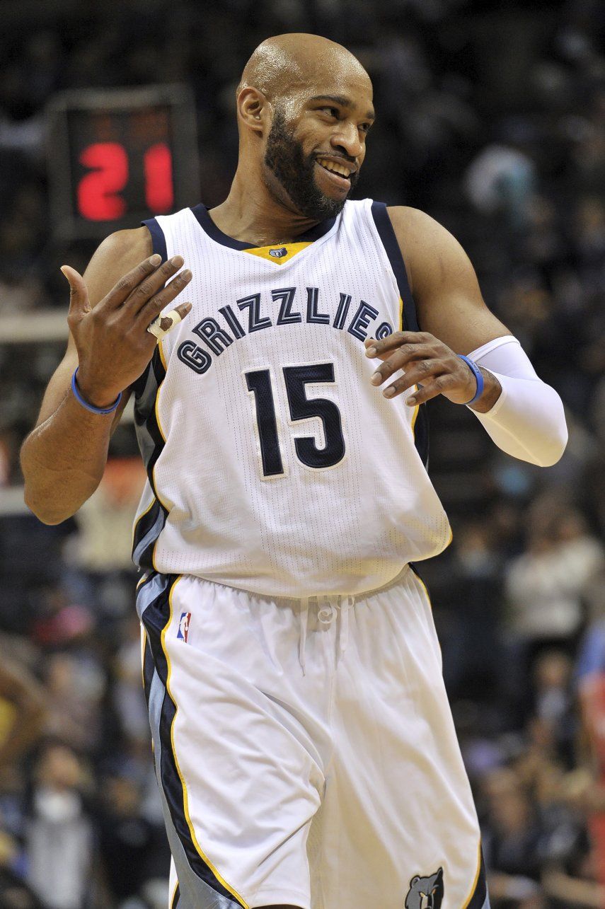 Conley anota 19 y Grizzlies aplastan a Rockets