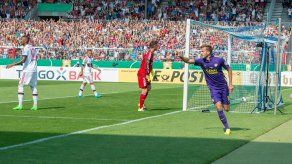 Dortmund y Bayern avanzan en Copa alemana