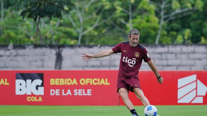 Thomas Christiansen iguala marca del Bolillo Gómez en la selección de Panamá
