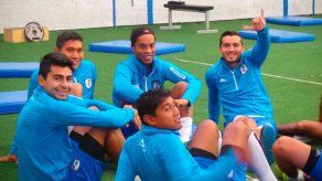 Investigarán expresión racista contra Ronaldinho