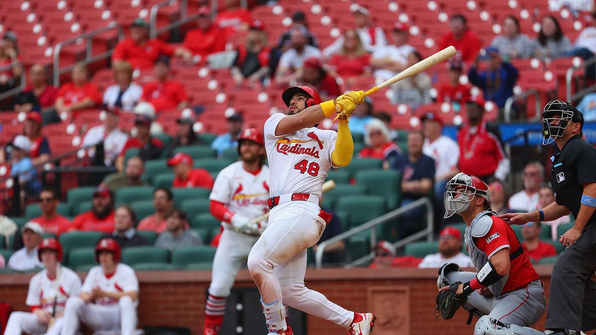 MLB: Iván Herrera conecta cuadrangular ante Boston