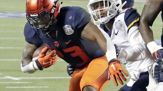 Syracuse gana 34-18 a West Virginia en el Camping World Bowl