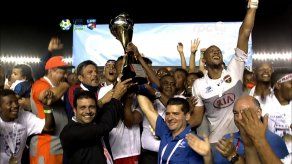 Plaza Amador levanta su sexta copa