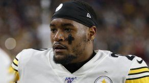 Arrestan a safety de Steelers tras incidente en bar