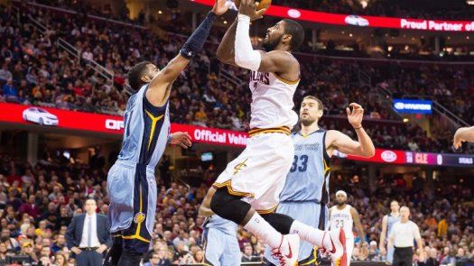 Irving, LeBron, Love y dominicano Horford se lucen en la NBA