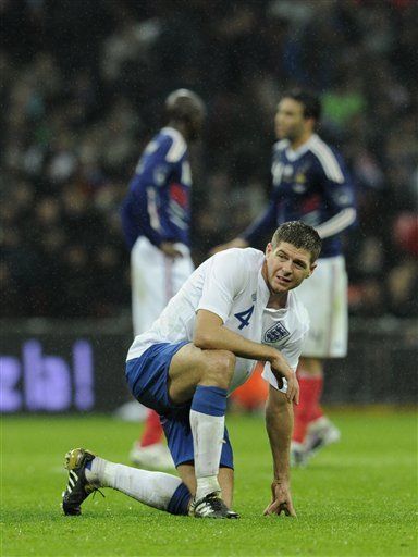Descontento en Liverpool por lesión de Gerrard con Inglaterra