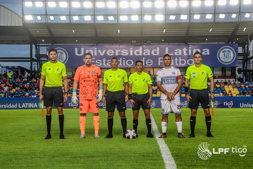 LPF: CD Universitario gana en el regreso de Manuel Cholo Torres @LPF&nbsp;