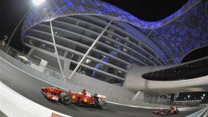 F1: Vettel lleva su espectáculo a Abu Dhabi
