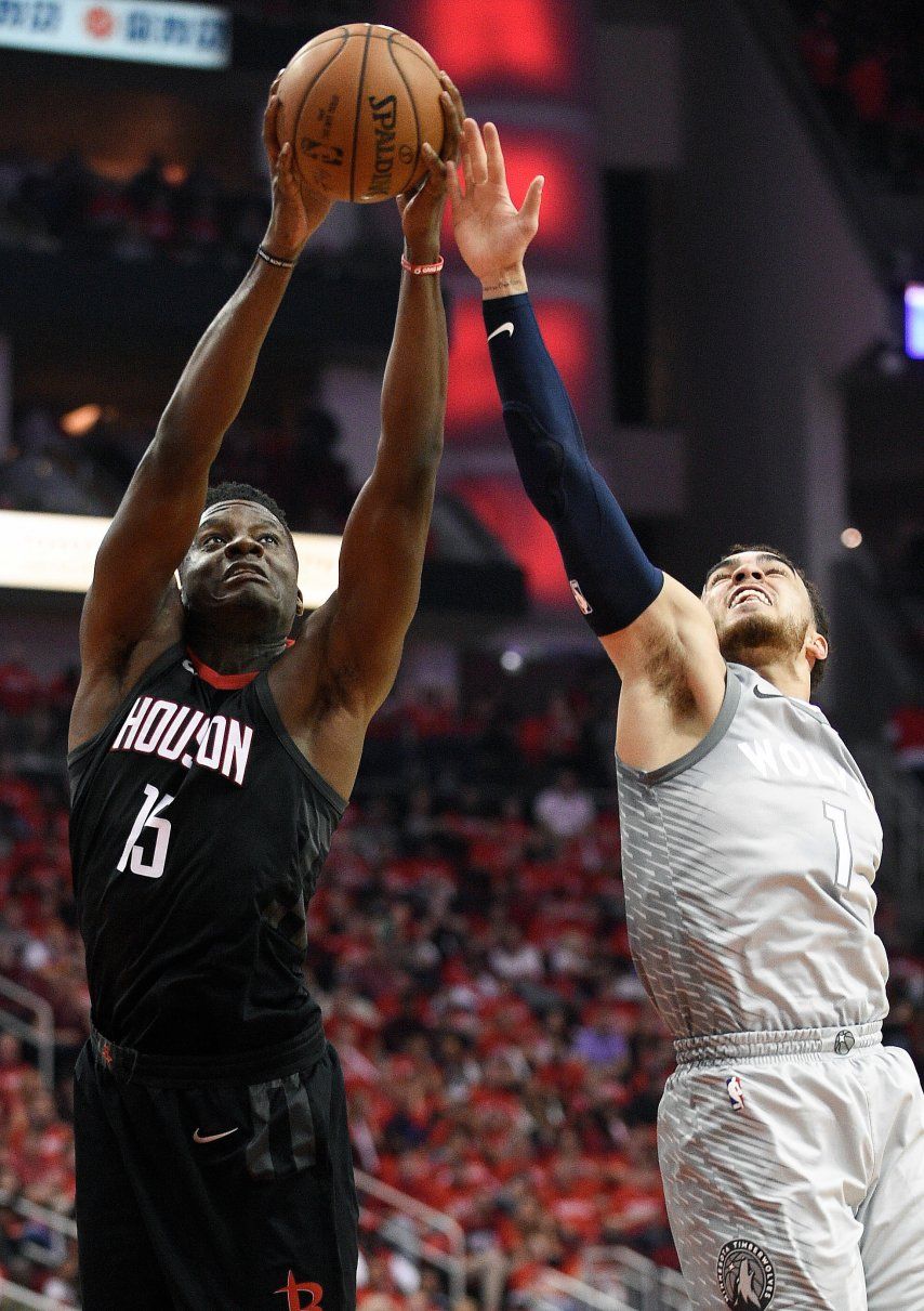 Paul y Green ayudan a que Rockets aplasten y amplíen ventaja