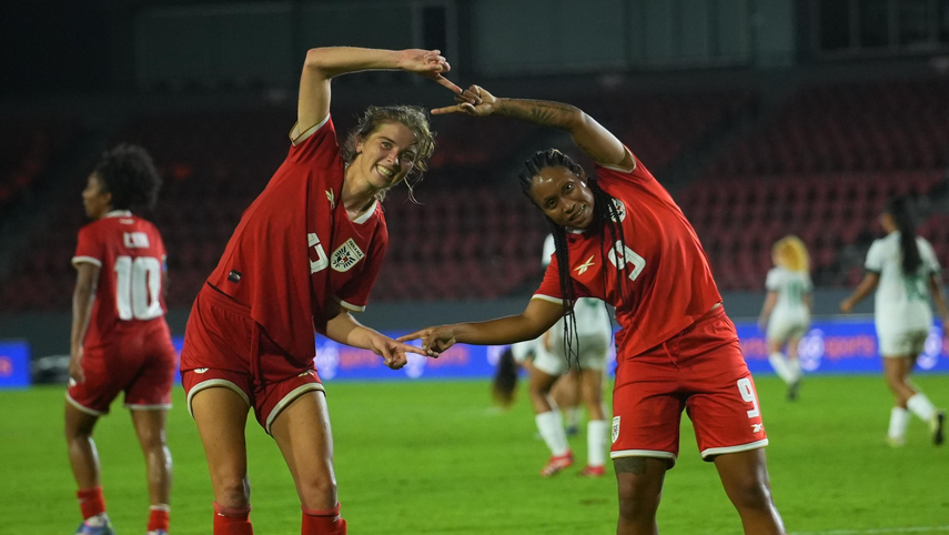 Panamá Femenina goleó a Bolivia en noche histórica para Marta Cox
