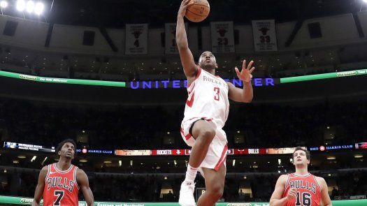 Gordon y Paul llevan a Rockets a triunfo sobre Bulls