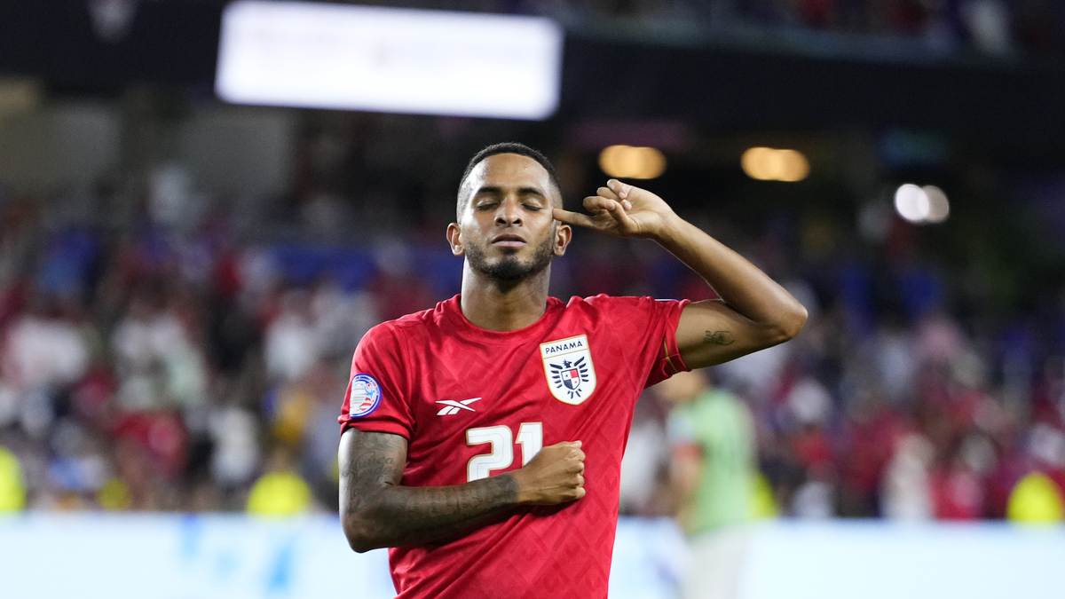 Martín Krug, Roderick Miller y César Yanis, novedades en el once de Panamá vs Sudáfrica Martín Krug, Roderick Miller y César Yanis, novedades en el once de Panamá vs Sudáfrica