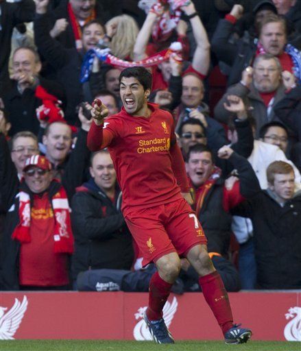 Suárez anota en empate de Liverpool con Chelsea