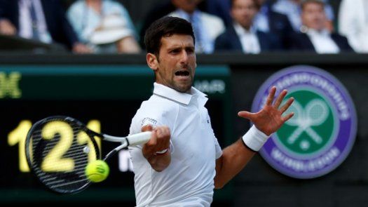 Djokovic gana su quinto Wimbledon en una final épica contra Federer