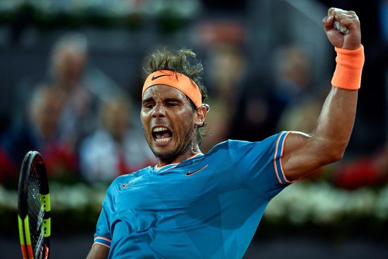 Nadal, Djokovic y Federer mantienen el paso firme en Madrid