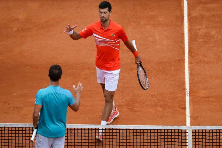 Djokovic sufre en su debut en Montecarlo ante el alemán Kohlschreiber