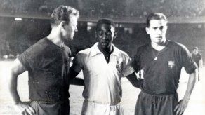La noche en que Pelé jugó contra el Barcelona en el Camp Nou.