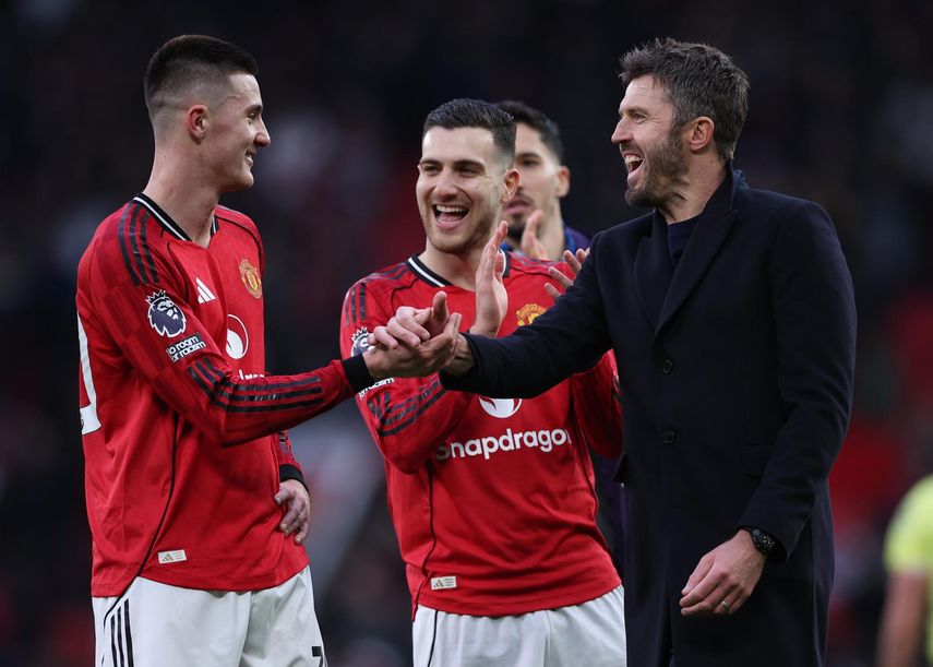 Manchester United le gana al Fulham sobre lo hora con gol de Sesko