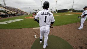 José Iglesias con problema en espinillas