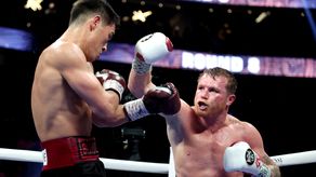 Canelo Álvarez destaca que no ha cerrado el capítulo con Dmitry Bivol