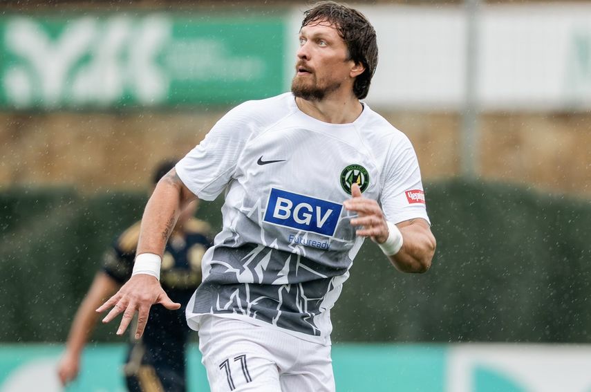 Oleksandr Usyk sumó minutos con el FC Polissya en amistoso ante Vancouver Whitecaps de Müller