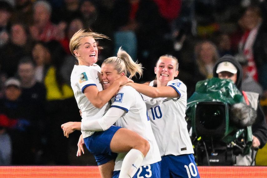 Mundial Femenino 2023: Inglaterra elimina a Colombia y avanza a semis